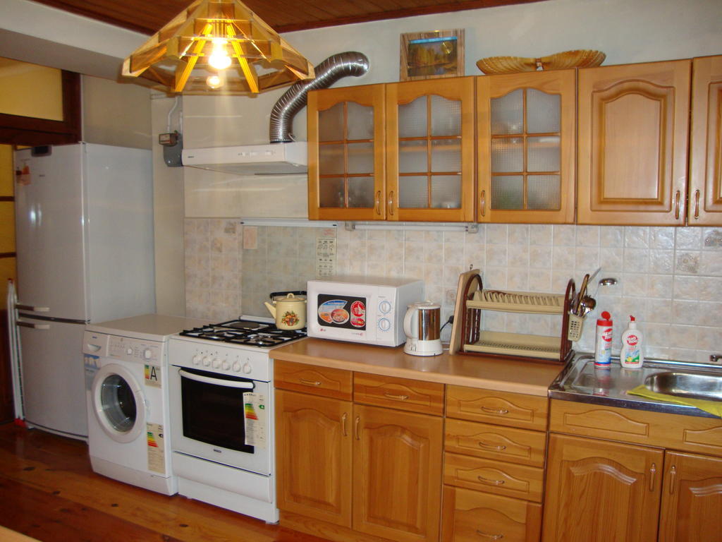 Guest House Vip Osh Quarto foto
